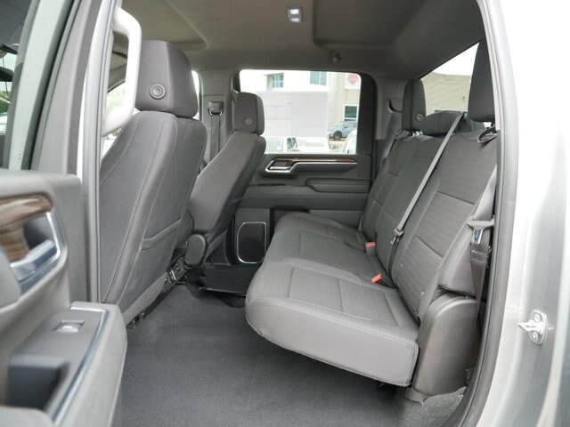 Used 2025 Chevrolet Silverado 2500 LT w/ Convenience Package AWD/4WD image 16