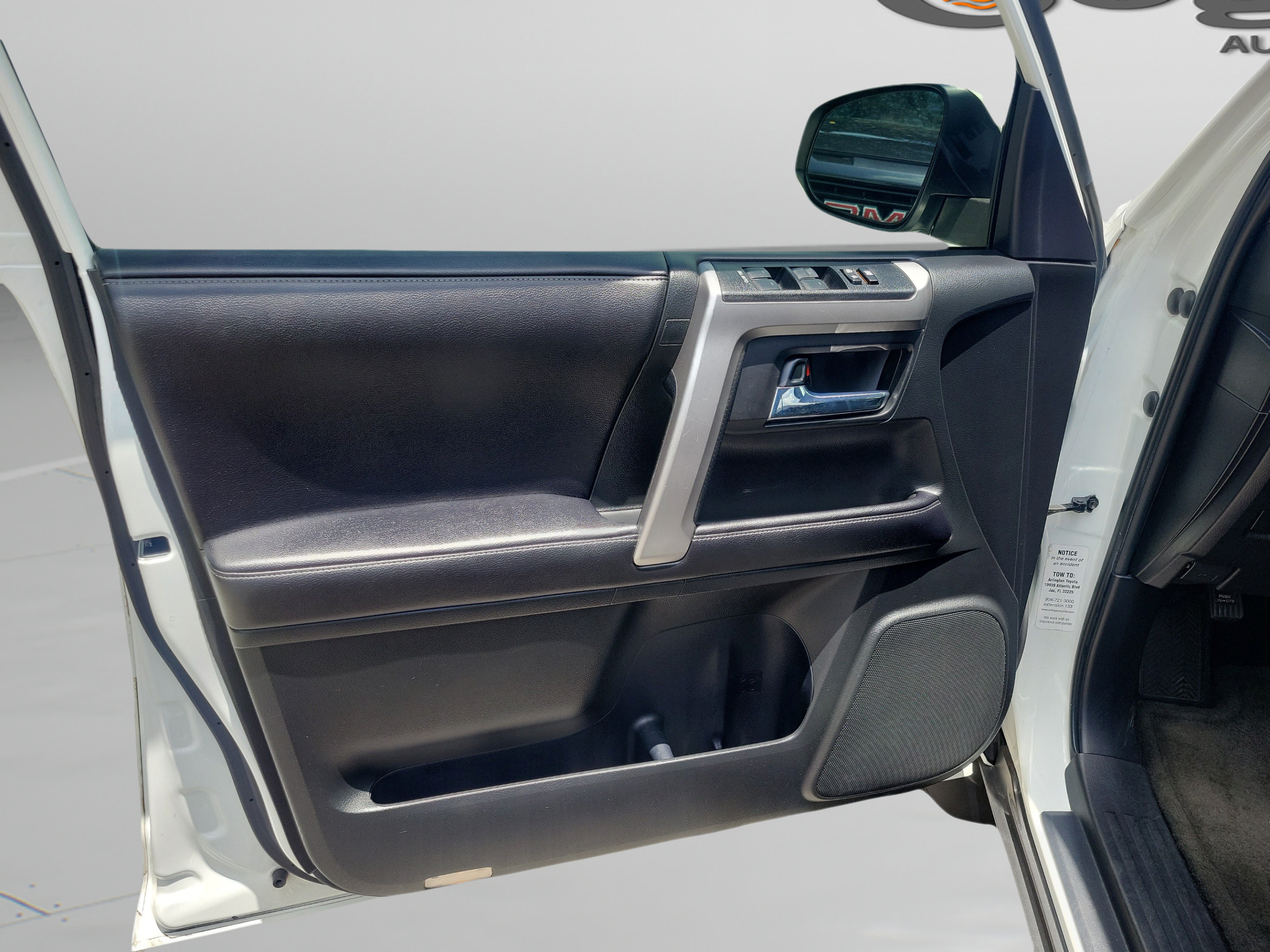 Used 2017 Toyota 4Runner SR5 Premium RWD image 14