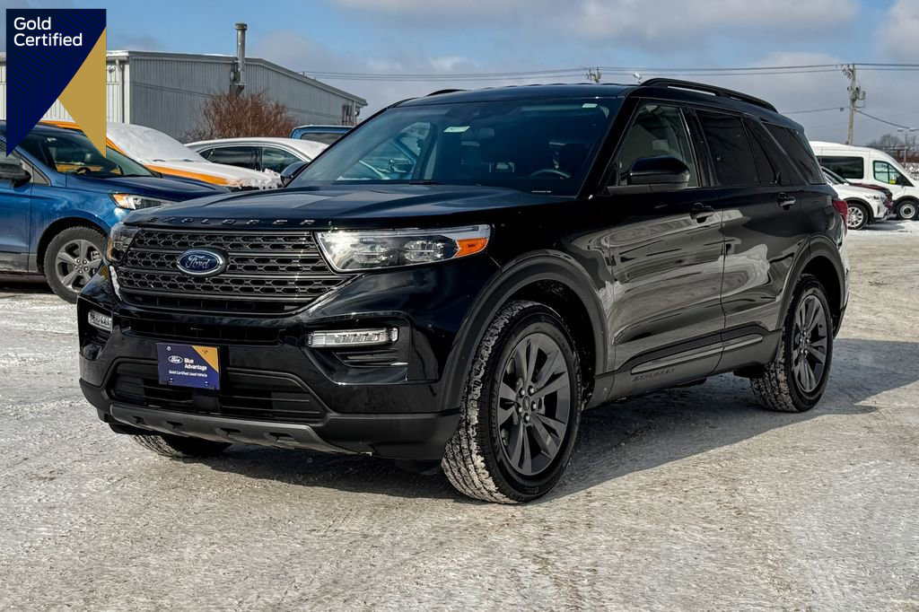 Certified 2024 Ford Explorer XLT w/ Equipment Group 202A