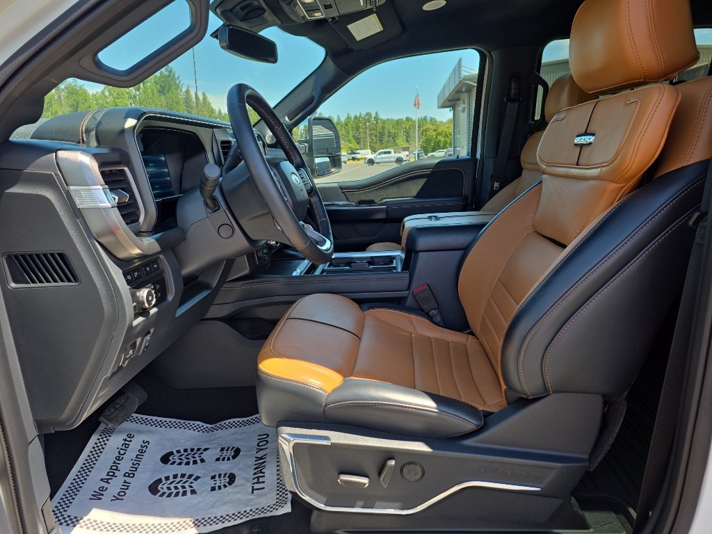 Certified 2024 Ford F450 Platinum w/ FX4 Off-Road Package AWD/4WD image 16
