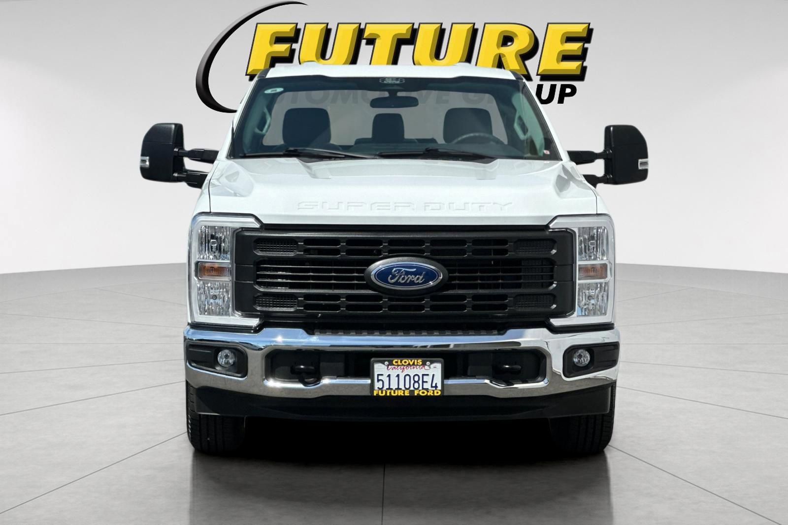 Certified 2024 Ford F250 XL w/ XL Chrome Package image 8
