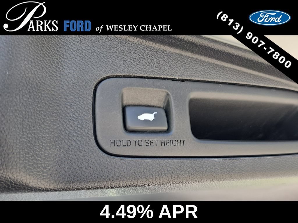 Used 2020 Honda CR-V Touring image 10