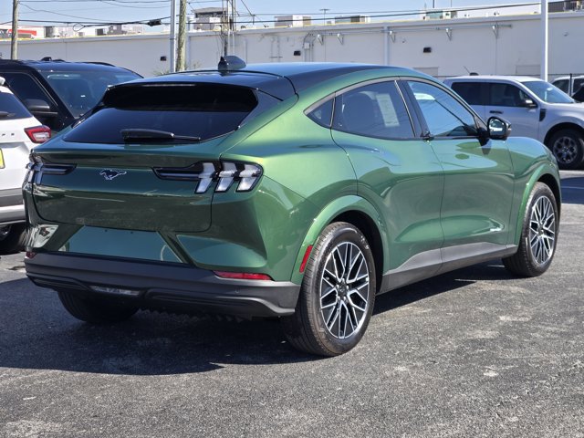 Certified 2025 Ford Mustang Mach-E Premium image 3
