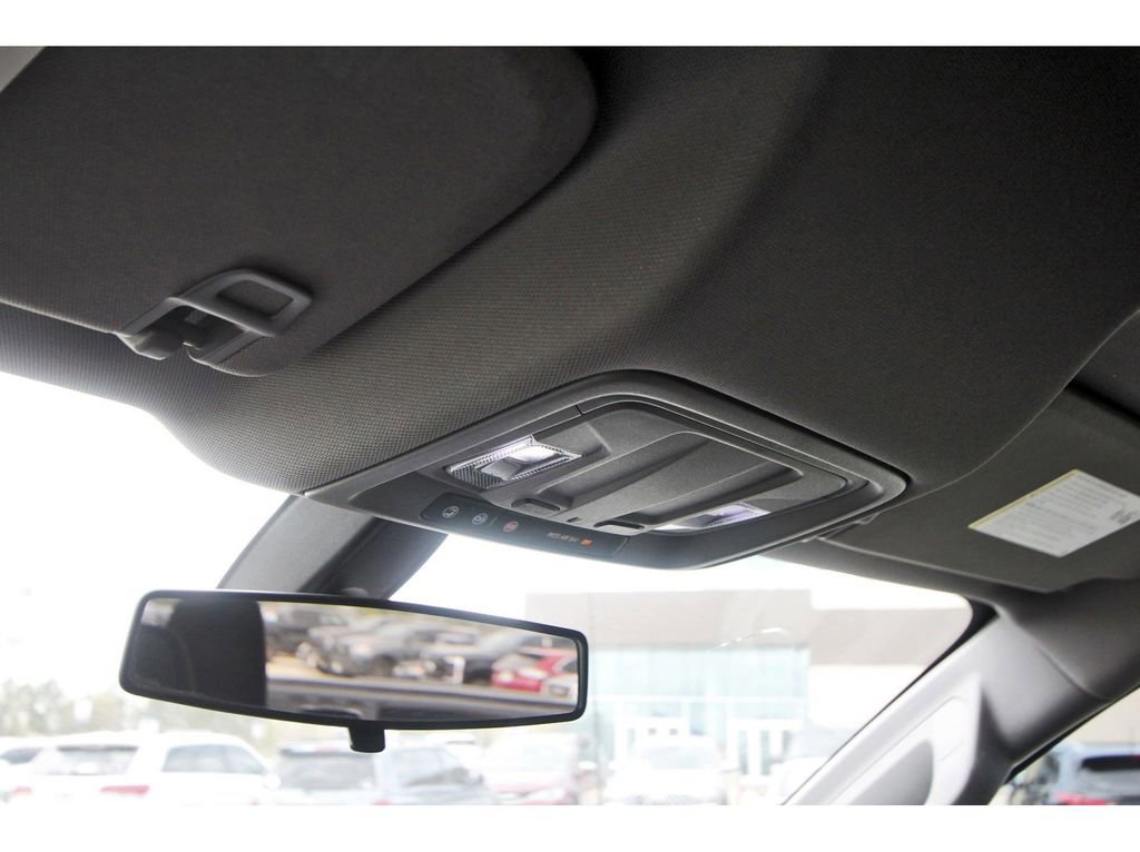 Used 2020 GMC Sierra 1500 Elevation w/ Elevation Value Package image 24