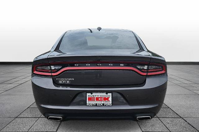 Used 2023 Dodge Charger SXT RWD image 6