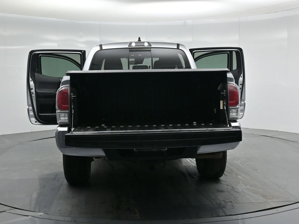 Used 2020 Toyota Tacoma TRD Off-Road image 28