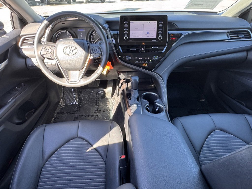 Used 2024 Toyota Camry SE image 27