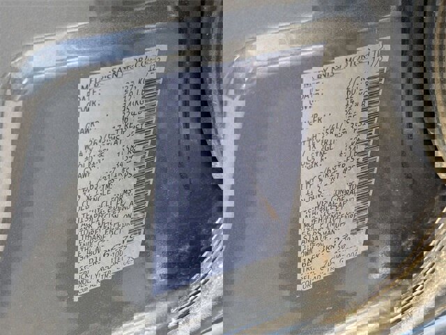 Used 2024 Nissan Frontier SV w/ SV Convenience Package image 29