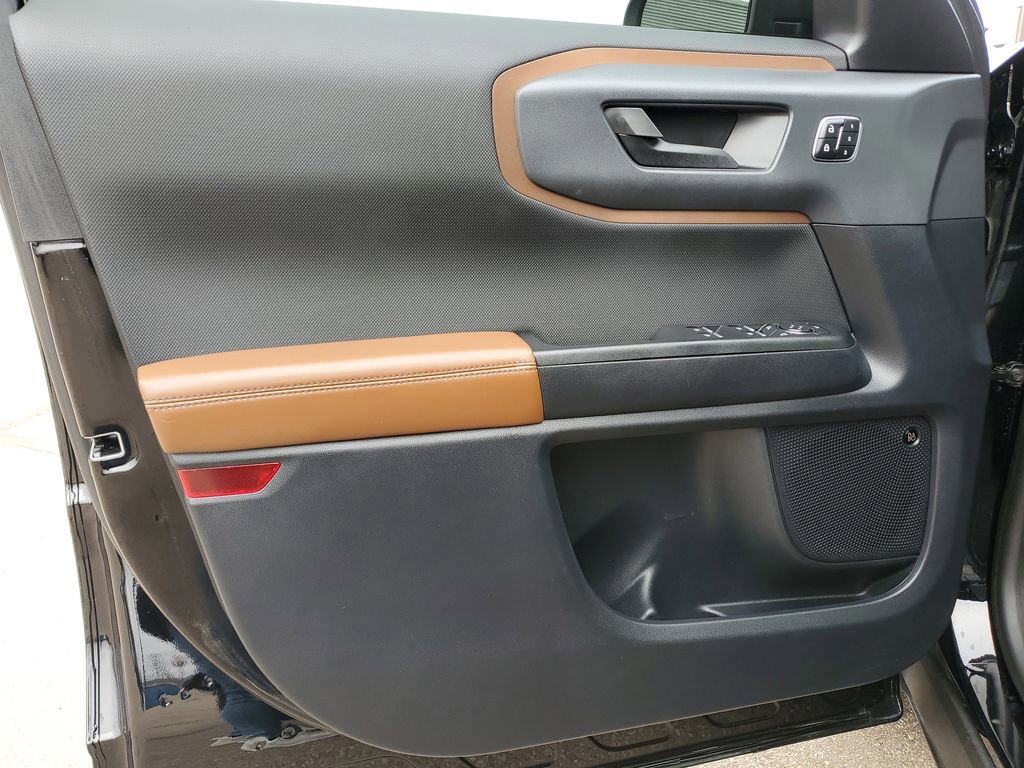 Certified 2023 Ford Bronco Sport Outer Banks w/ Tech Package image 13