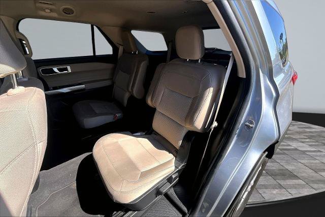 Certified 2023 Ford Explorer XLT RWD image 26