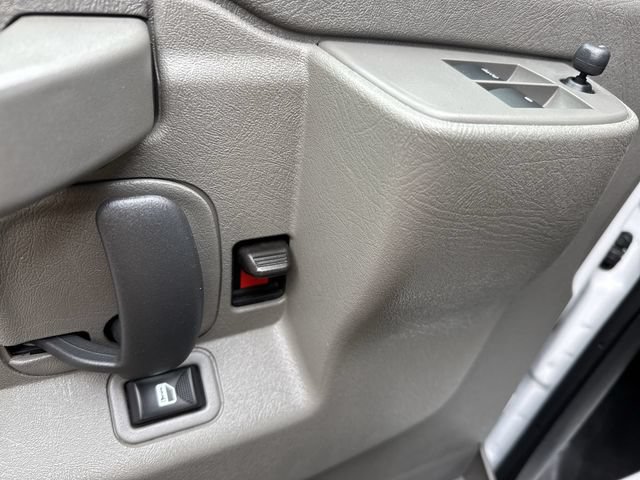 Used 2024 Chevrolet Express 2500 w/ Driver Convenience Package RWD image 21