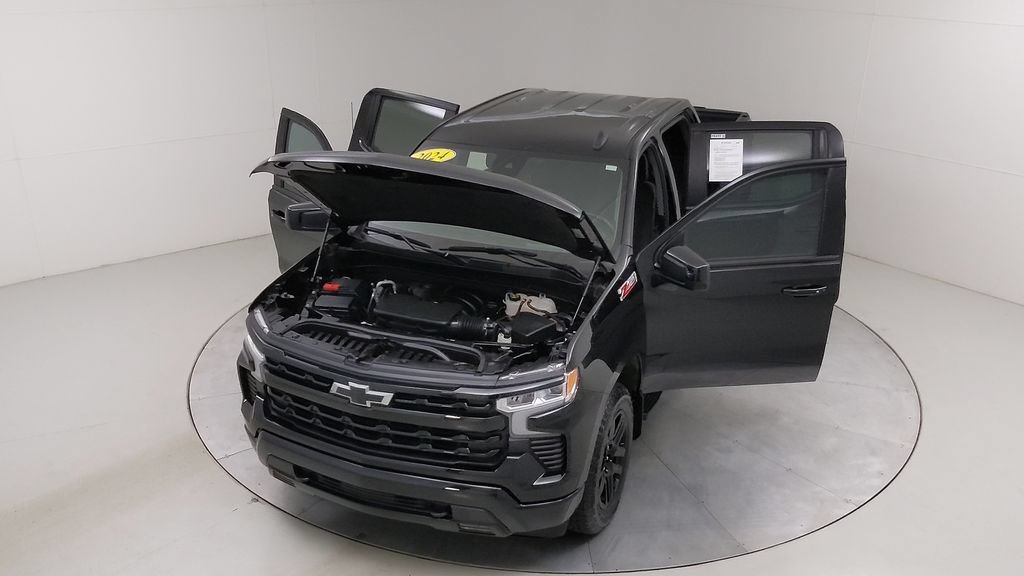 Used 2024 Chevrolet Silverado 1500 RST w/ Z71 Off-Road Package AWD/4WD image 42
