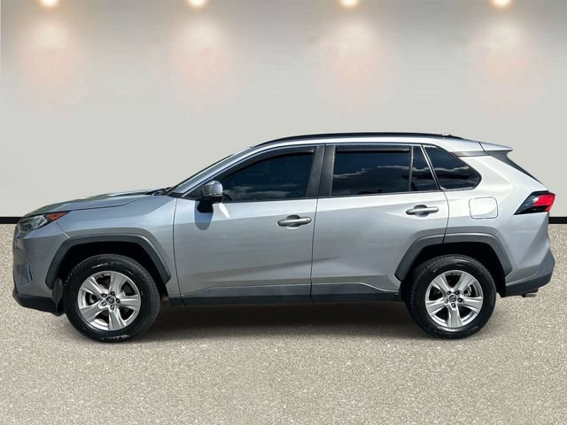 Used 2020 Toyota RAV4 XLE w/ Convenience Package FWD image 8