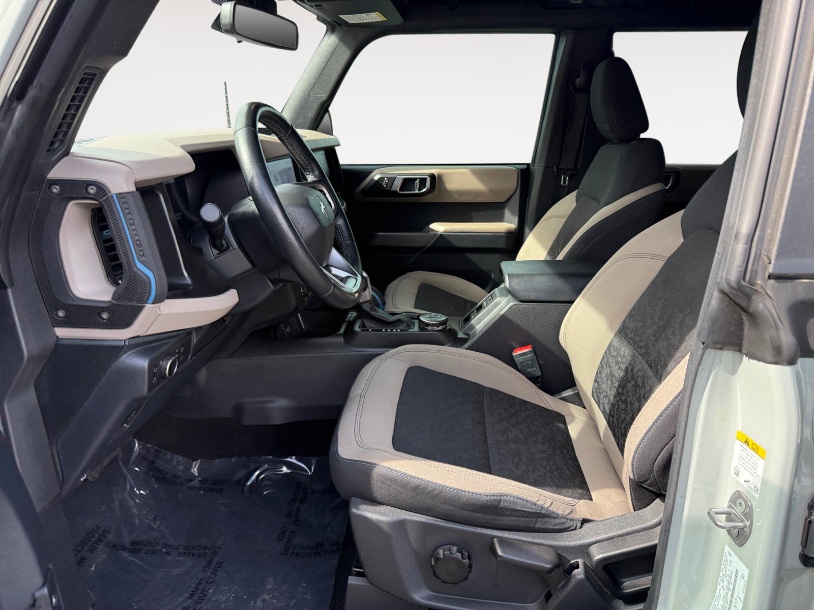 Certified 2022 Ford Bronco Wildtrak AWD/4WD image 10