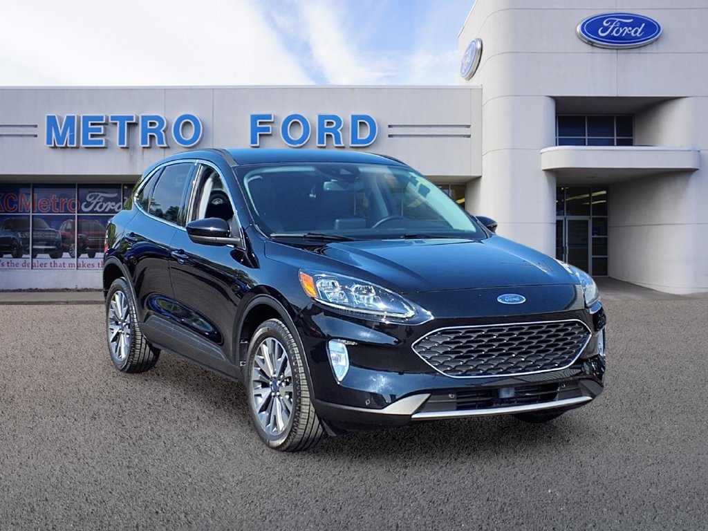 Certified 2022 Ford Escape Titanium