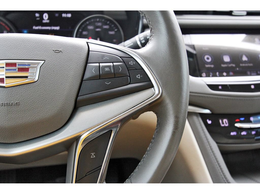Used 2021 Cadillac XT5 Premium Luxury FWD image 24