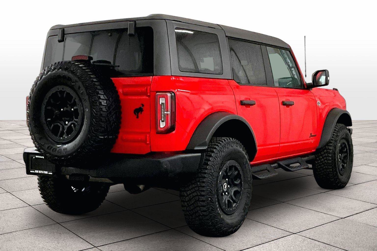 Certified 2024 Ford Bronco Wildtrak image 11