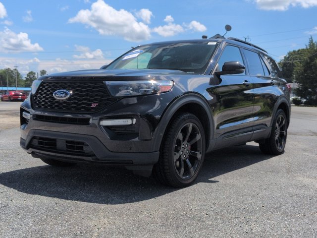 Certified 2023 Ford Explorer ST w/ Equipment Group 401A AWD/4WD image 8