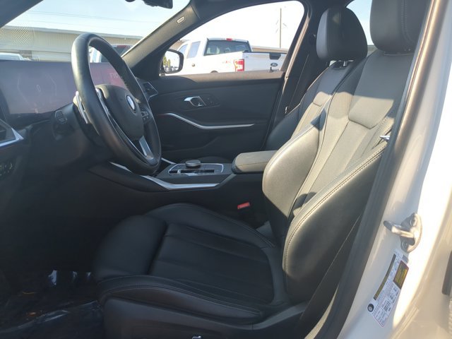 Used 2024 BMW 330i Sedan RWD image 16