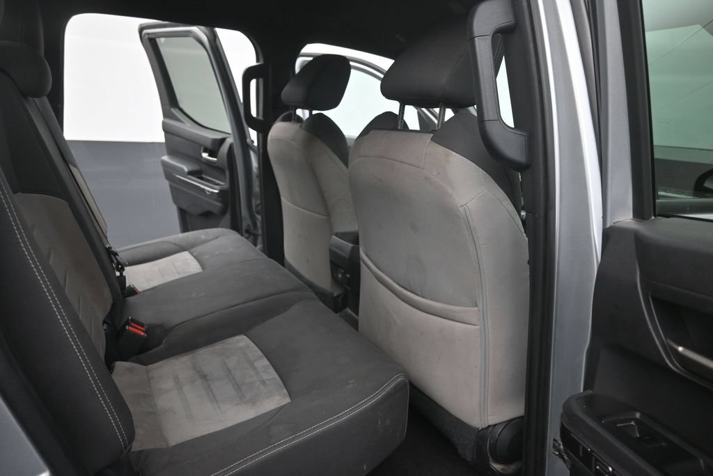 Used 2024 Toyota Tacoma TRD Off-Road AWD/4WD image 12