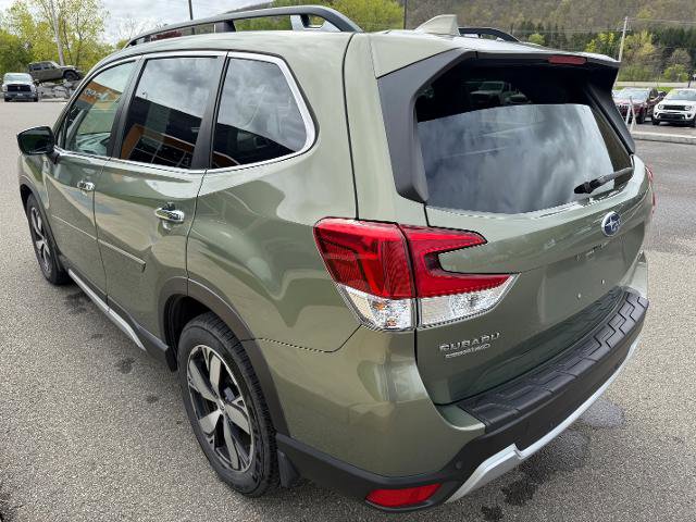 Used 2019 Subaru Forester Touring AWD/4WD image 2