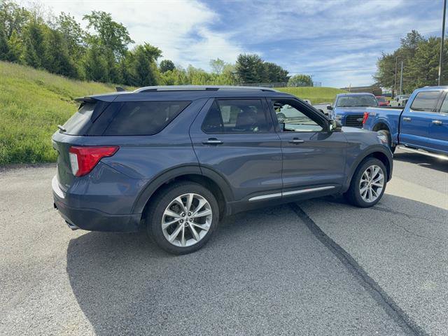 Certified 2021 Ford Explorer Platinum w/ Equipment Group 601A AWD/4WD image 4