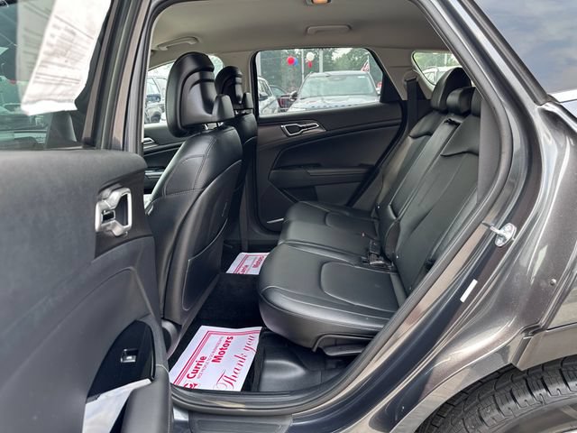 Used 2024 Kia Sportage EX AWD/4WD image 8