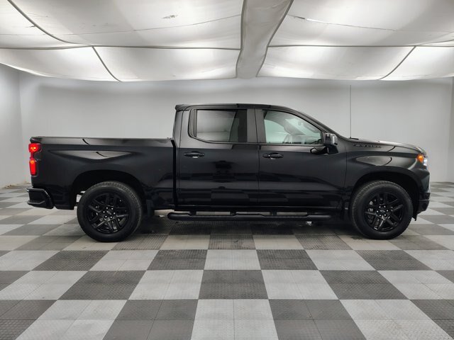 Used 2024 Chevrolet Silverado 1500 RST w/ Rally Edition AWD/4WD image 11