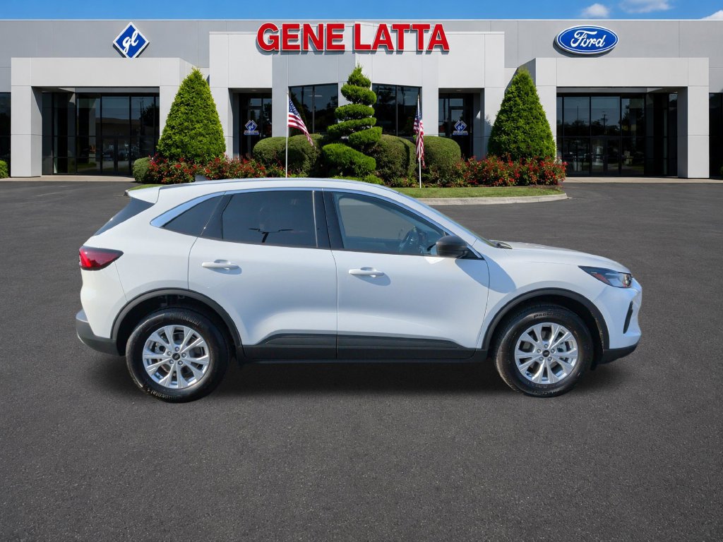 Certified 2024 Ford Escape Active AWD/4WD image 8