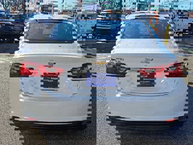 Used 2018 Chevrolet Malibu LT image 7