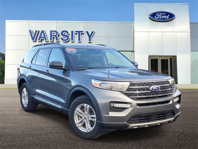 Certified 2022 Ford Explorer XLT w/ Equipment Group 202A image 4