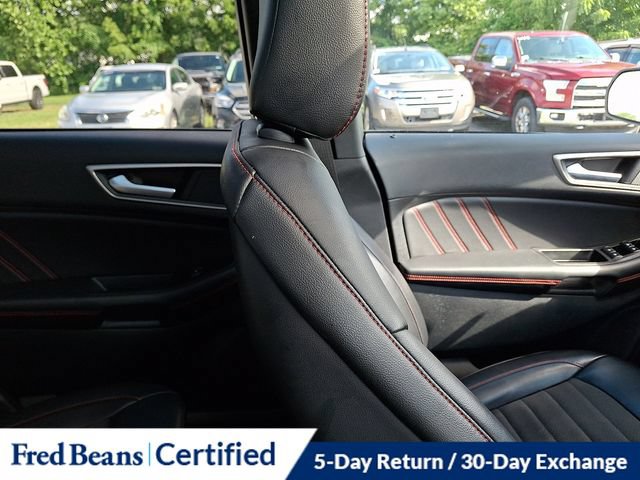 Certified 2024 Ford Edge ST-Line AWD/4WD image 14
