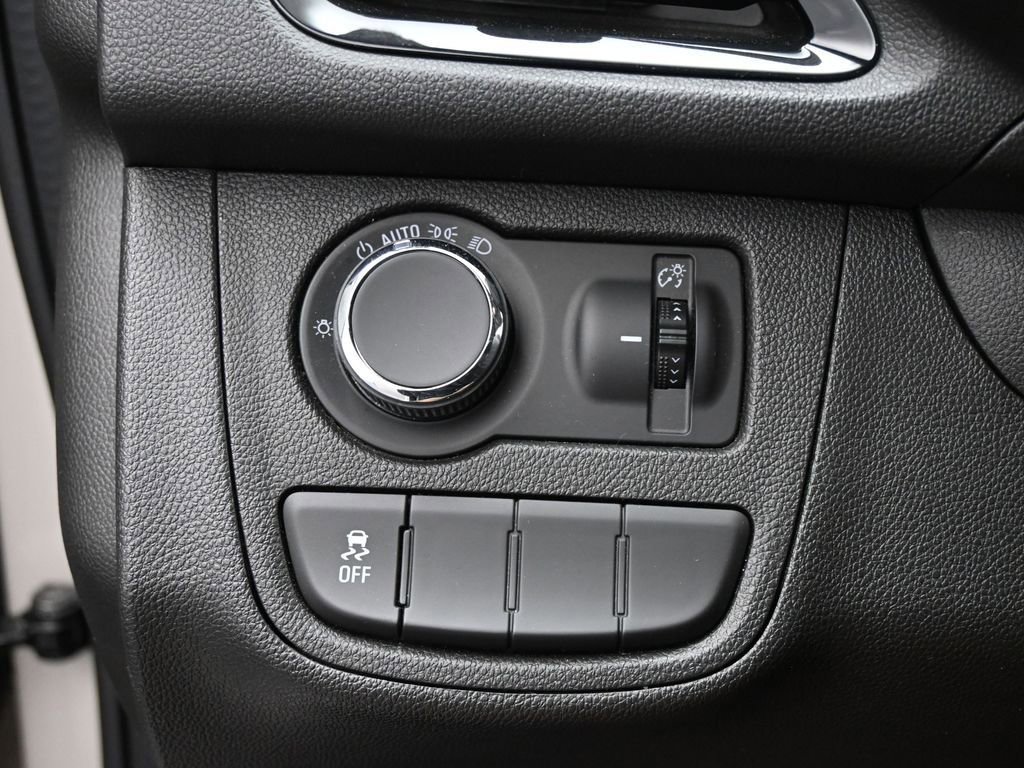 Used 2018 Chevrolet Spark LS image 39