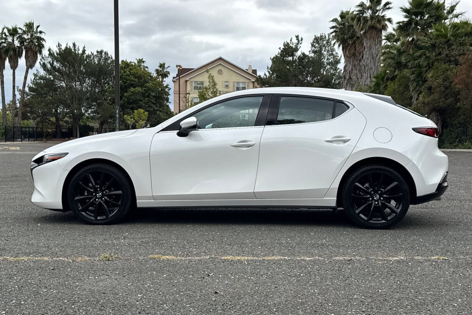 Used 2021 MAZDA MAZDA3 s FWD image 7