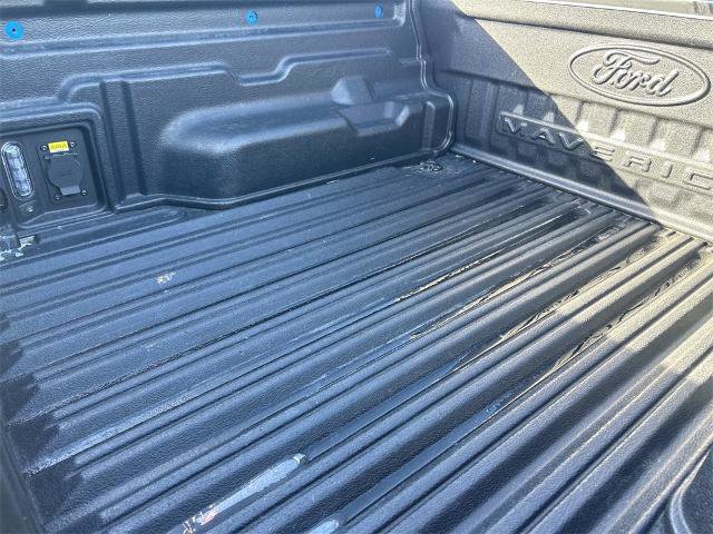 Certified 2022 Ford Maverick XLT w/ Equipment Group 300A Standard image 10