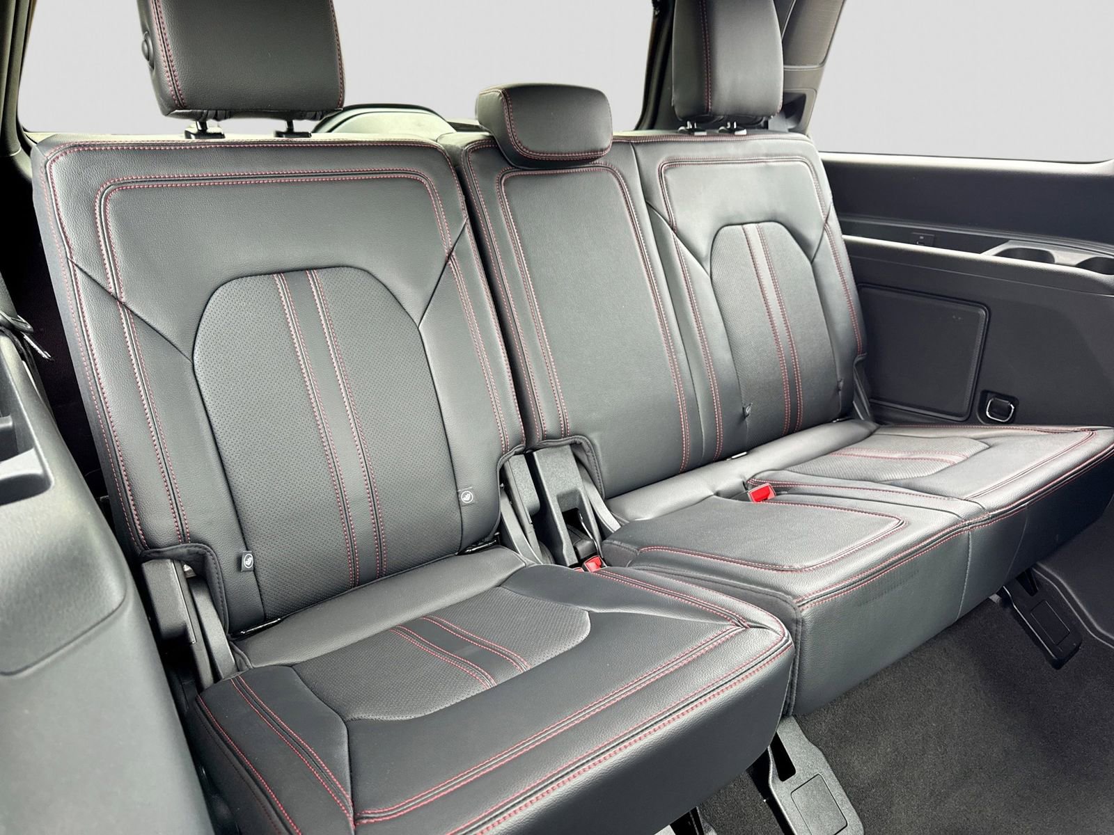 Certified 2023 Ford Expedition Limited AWD/4WD image 28