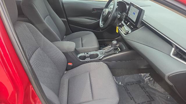 Used 2025 Toyota Corolla LE FWD image 20