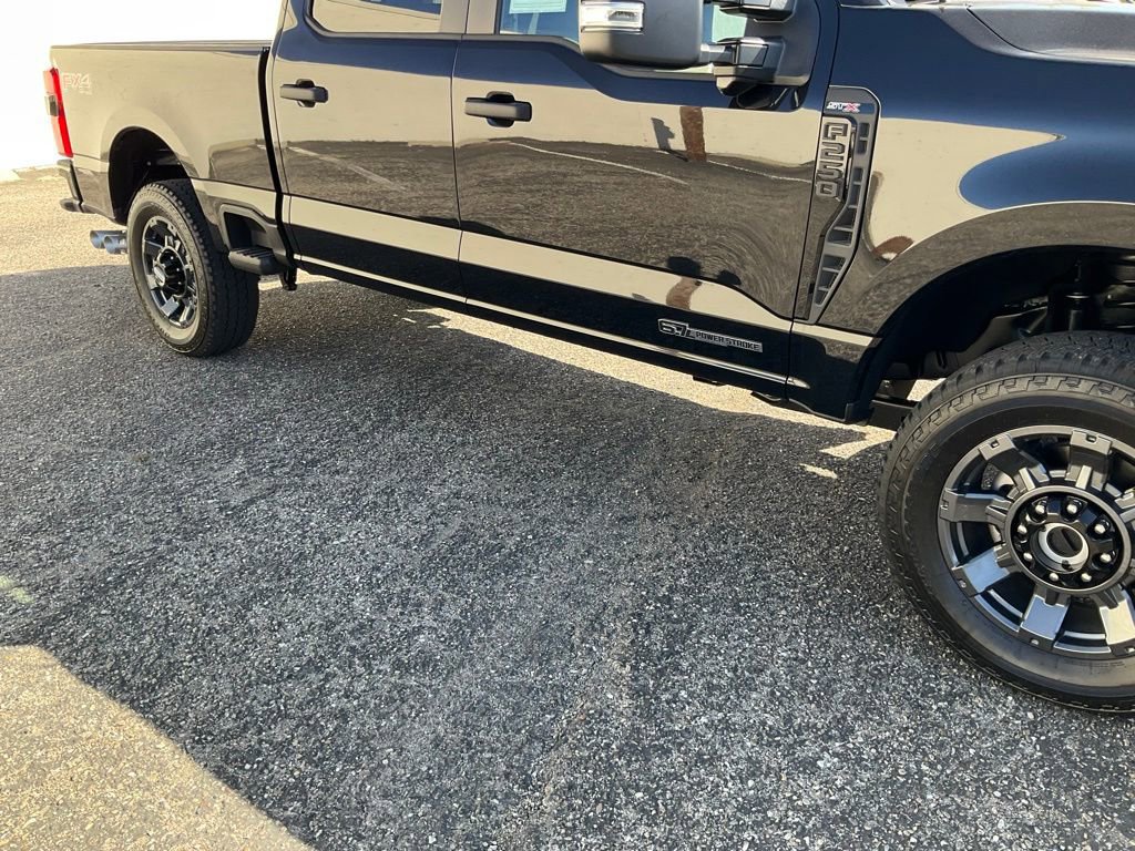 Certified 2024 Ford F250 XL w/ STX Appearance Package image 31
