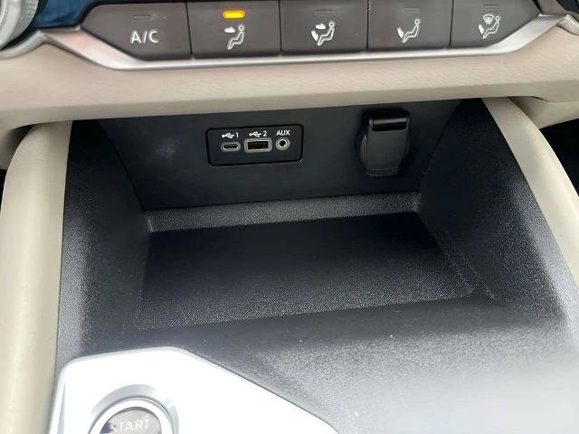 Used 2025 Nissan Altima 2.5 SV FWD image 29