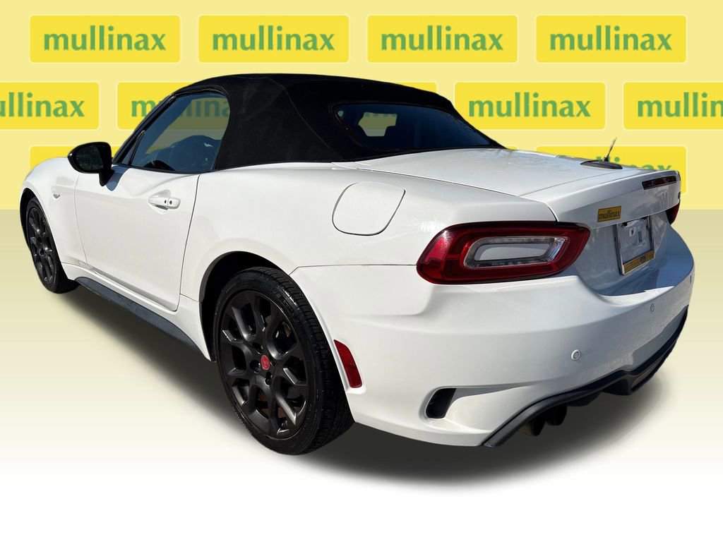 Used 2017 FIAT 124 Spider Abarth image 10