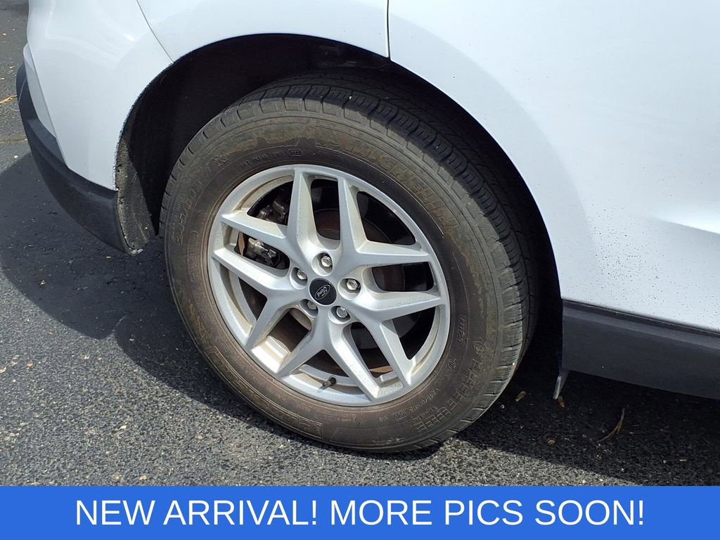 Certified 2023 Ford Edge SEL w/ Convenience Package AWD/4WD image 7
