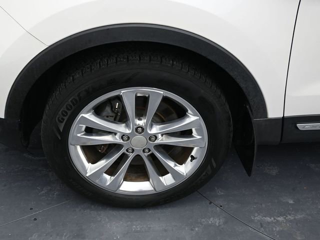 Certified 2018 Ford Explorer Limited w/ Class II Trailer Tow Package image 9