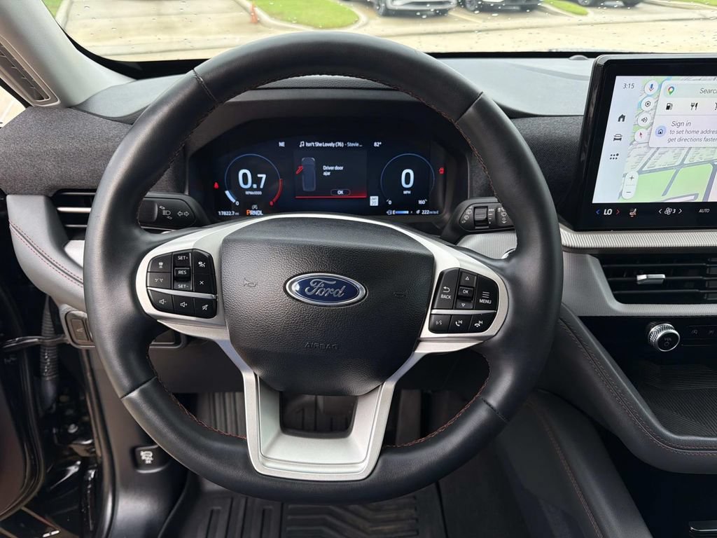 Certified 2025 Ford Explorer Active w/ Active Comfort Package RWD image 24