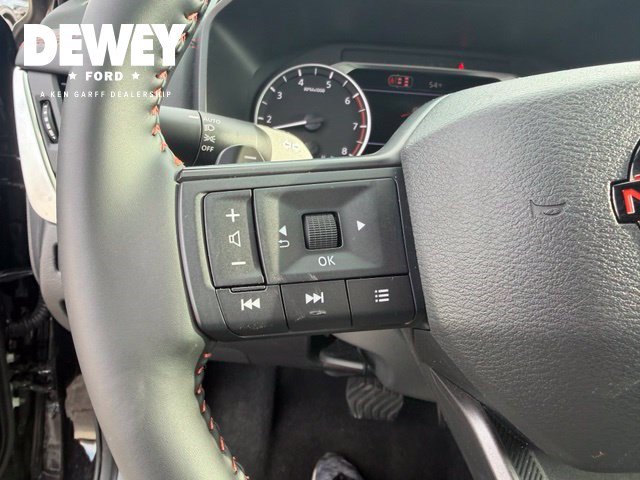 Used 2026 Nissan Rogue SV AWD/4WD image 21