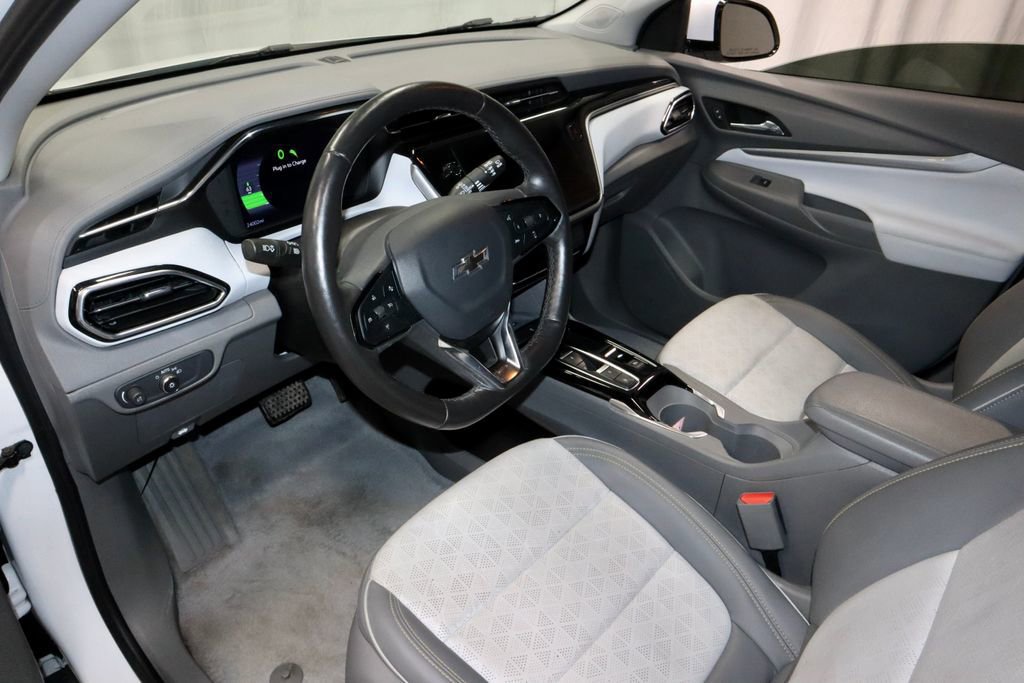 Used 2023 Chevrolet Bolt EUV Premier image 24