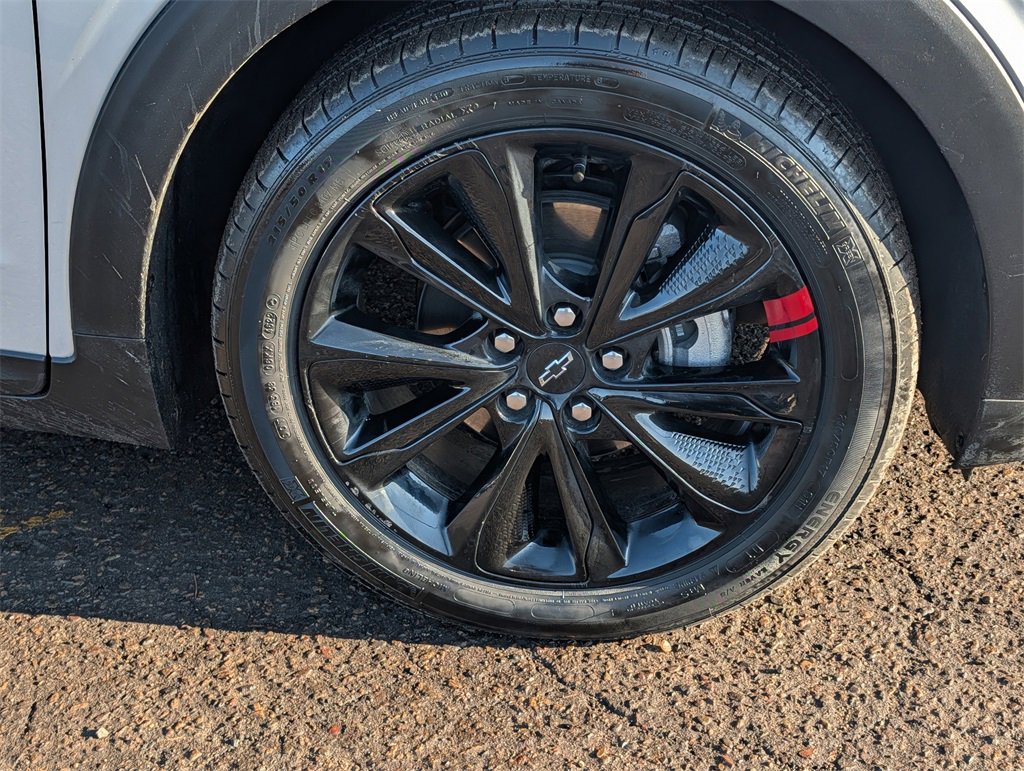 Used 2023 Chevrolet Bolt EUV LT w/ Redline Edition image 7