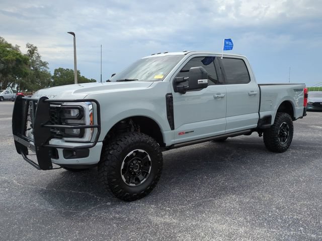Certified 2025 Ford F250 Lariat w/ Lariat Ultimate Package AWD/4WD image 9