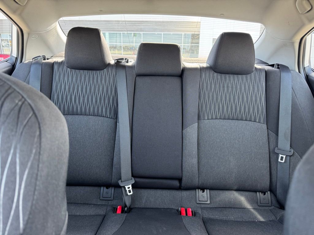 Used 2025 Toyota Camry LE image 29