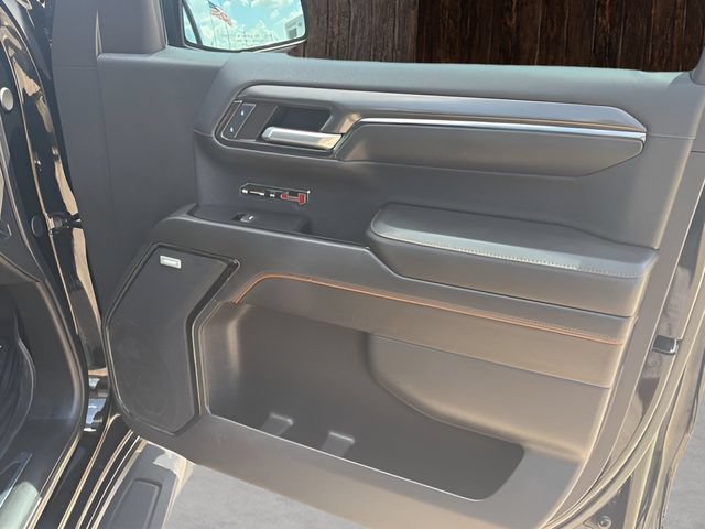Used 2024 GMC Sierra 1500 AT4 w/ Technology Package AWD/4WD image 11
