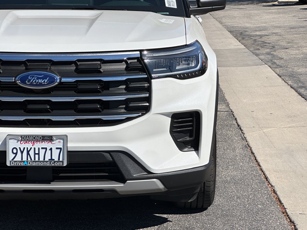 Certified 2026 Ford Explorer Active RWD image 13